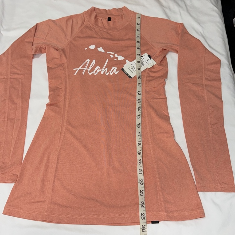 Rip Curl Island Relaxed Long Sleeve Rash Guard, S - Picture 4 of 12